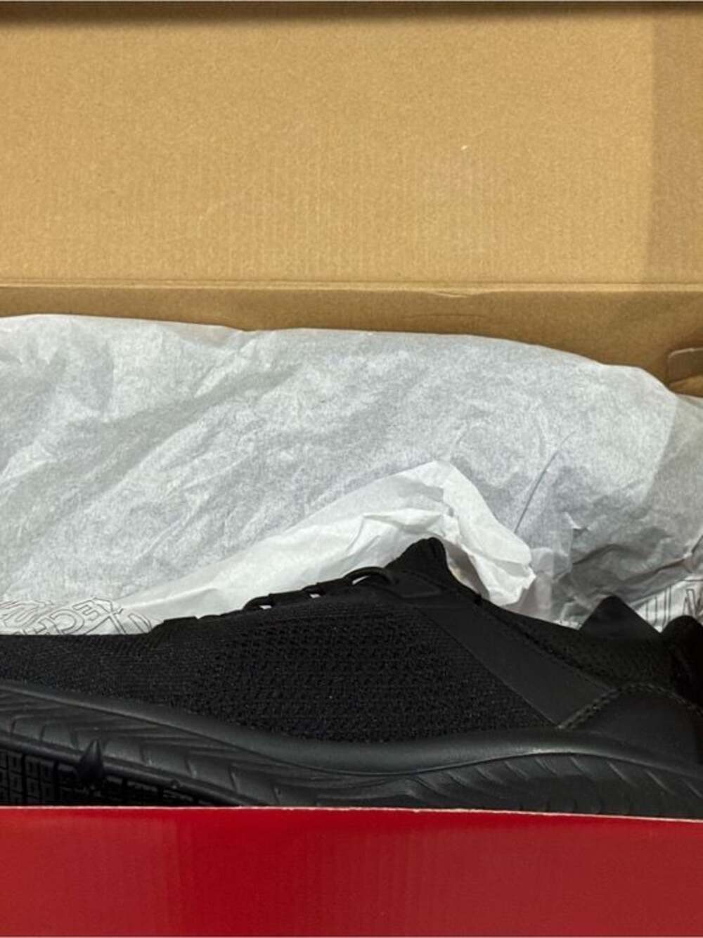 NIB Skechers Black Arch Fit Slip-Resistant Knit Sneaker, 8.5M - Picture 6 of 8